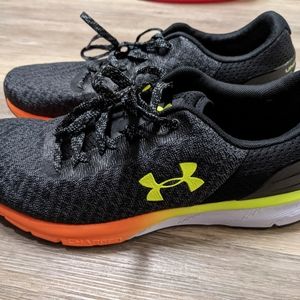 Under Armour Athletic Shoe